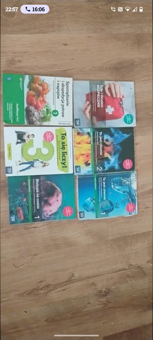 sprzedam książki do 1, 2 klasy technikum liceum