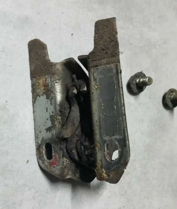 Fechos tampa da mala Renault 4L