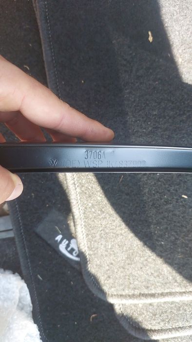 Vw golf v декоративна накладка двері