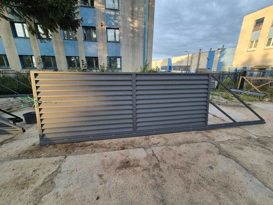 Brama przesuwna prawa  4m 150