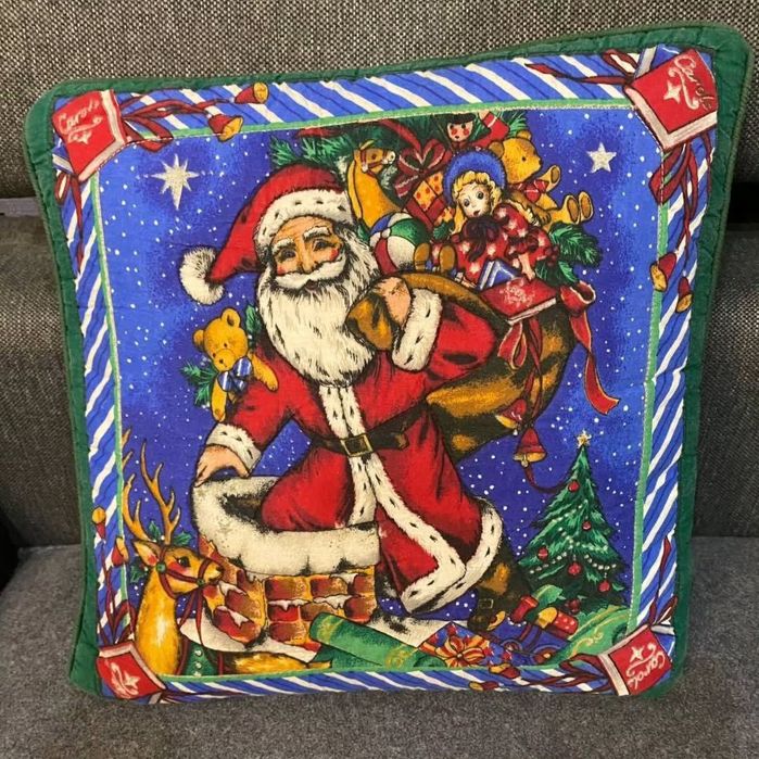 Новогодние наволочки, новорічні,різдвяні святий Миколай, Санта Клаус