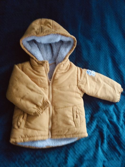 Piękna musztardowa kurtka zimowa 80