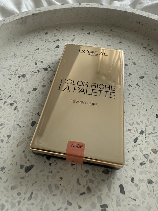 L’Oreal Paris Color Riche La Palette paletka do ust szminki pomadki