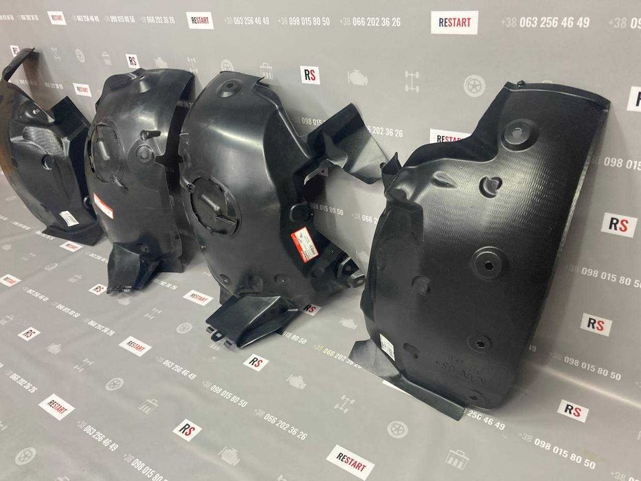 Підкрилки передні на Renault Kangoo 2 (Рено Кенго 2) 2008 - 2015