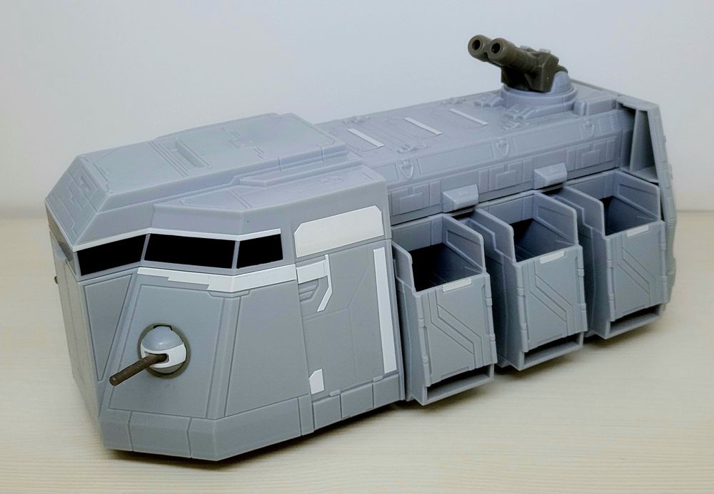 Imperial Troop Transport z uniwersum Star Wars.