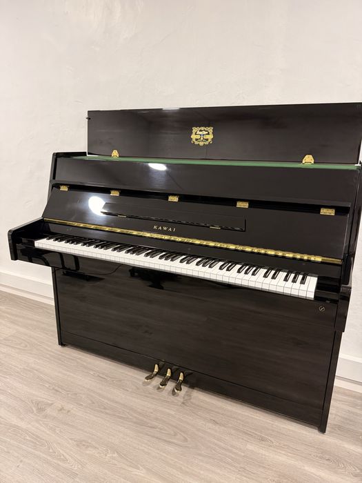 Piano Vertical Kawai CE-8N
