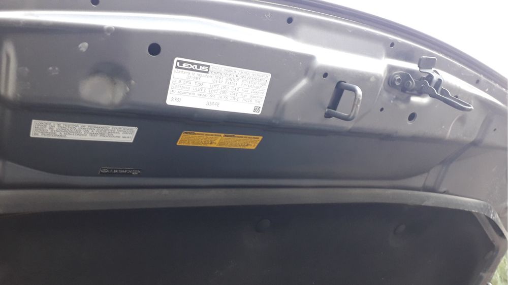 Лексус RX 350 автомобіль