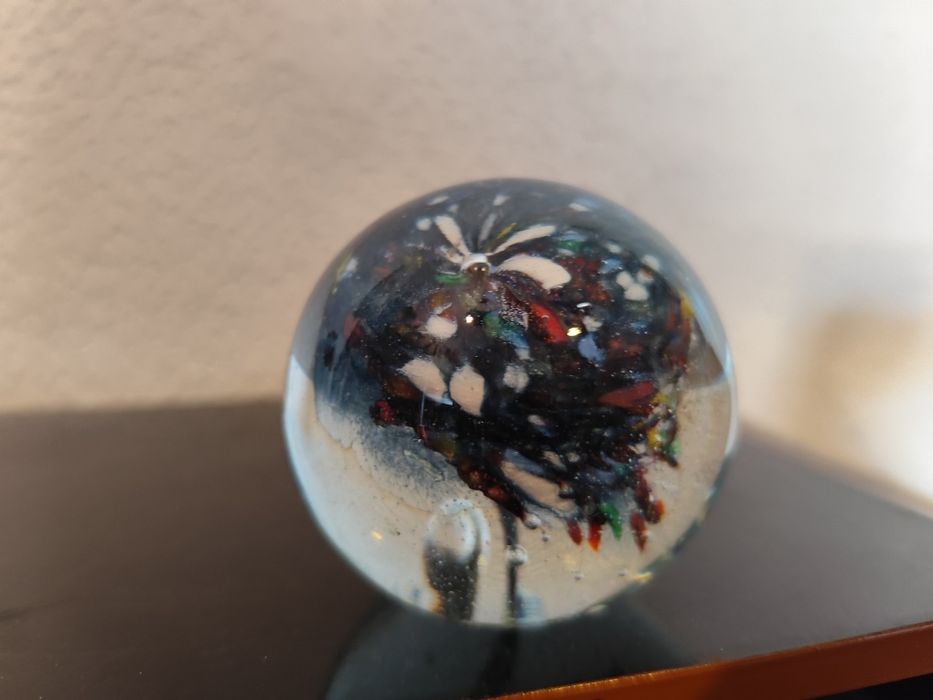 Szklana kula przycisk do papieru vintage retro prl