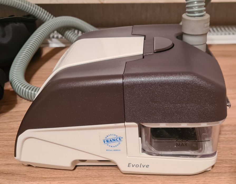 Aparat CPAP Dream Star Auto z nawilżaczem