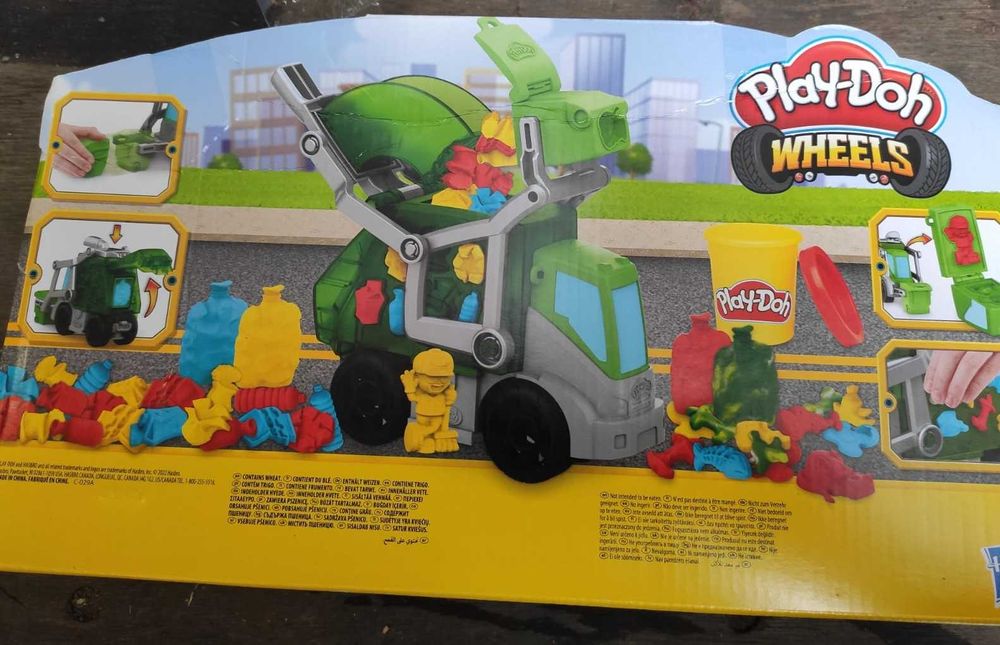 Hasbro Play-Doh Wheels Ciastolina Śmieciarka Pojazd F5173