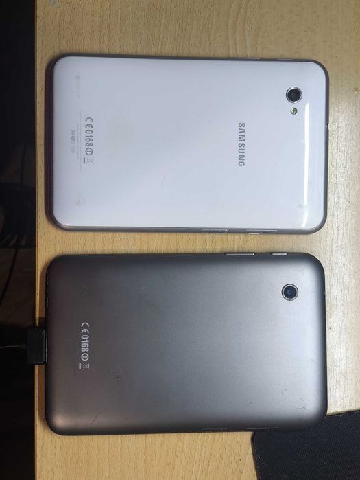Старі планшети Samsung