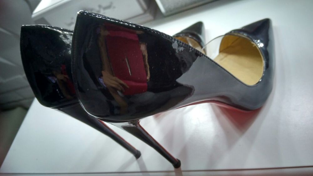 Szpilki Christiana Louboutin 40 41