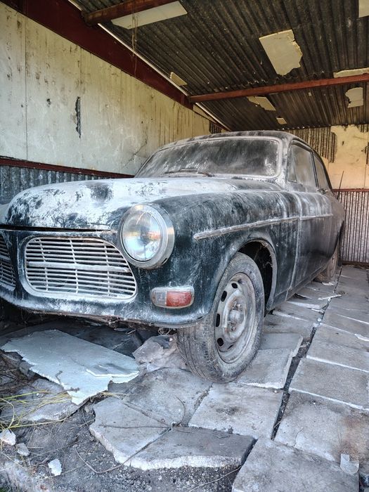 Volvo P1800