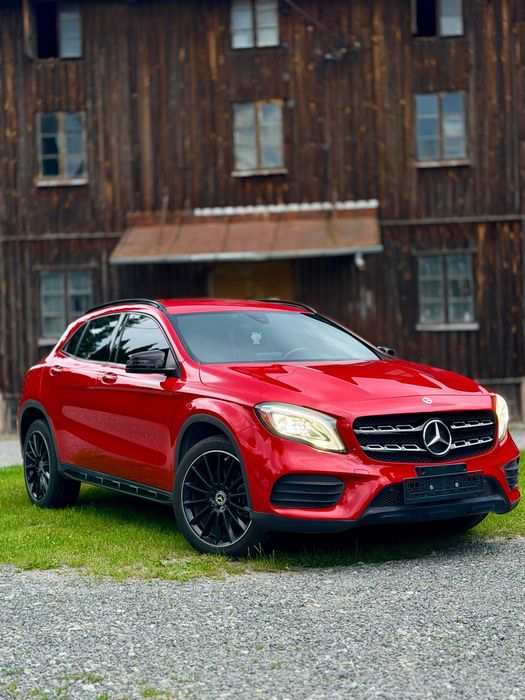 Mercedes Benz GLA250 AMG 2019