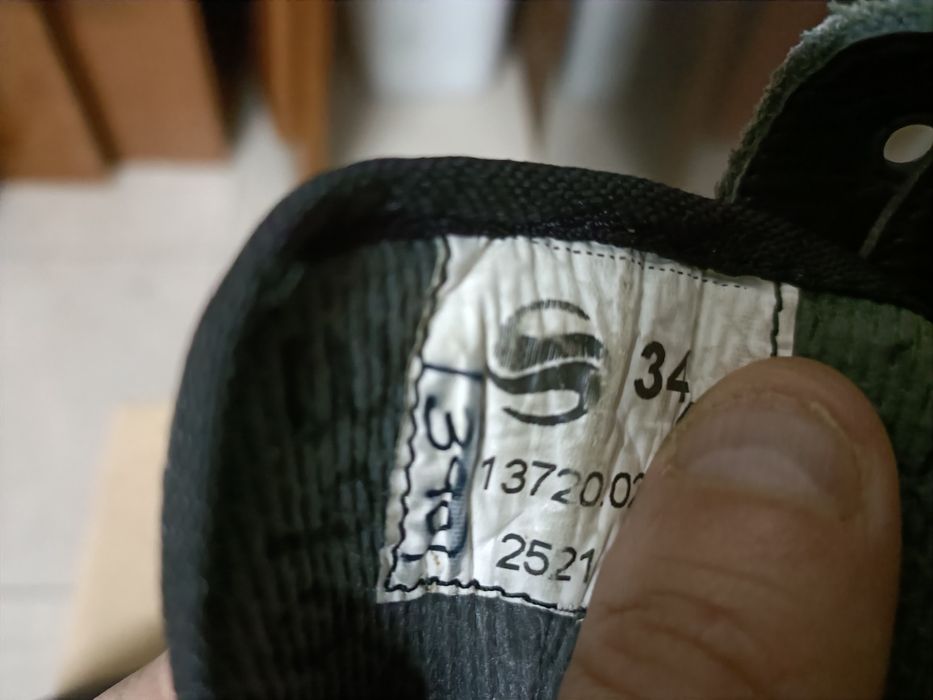 Calçado colégio militar