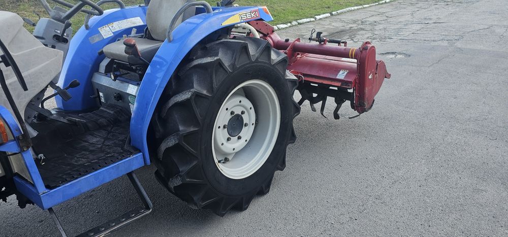 Мінітрактор Трактор Iseki AT33F Японський High Speed швидкісний