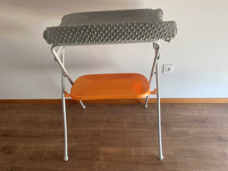 banheira/ muda fraldas para bebe