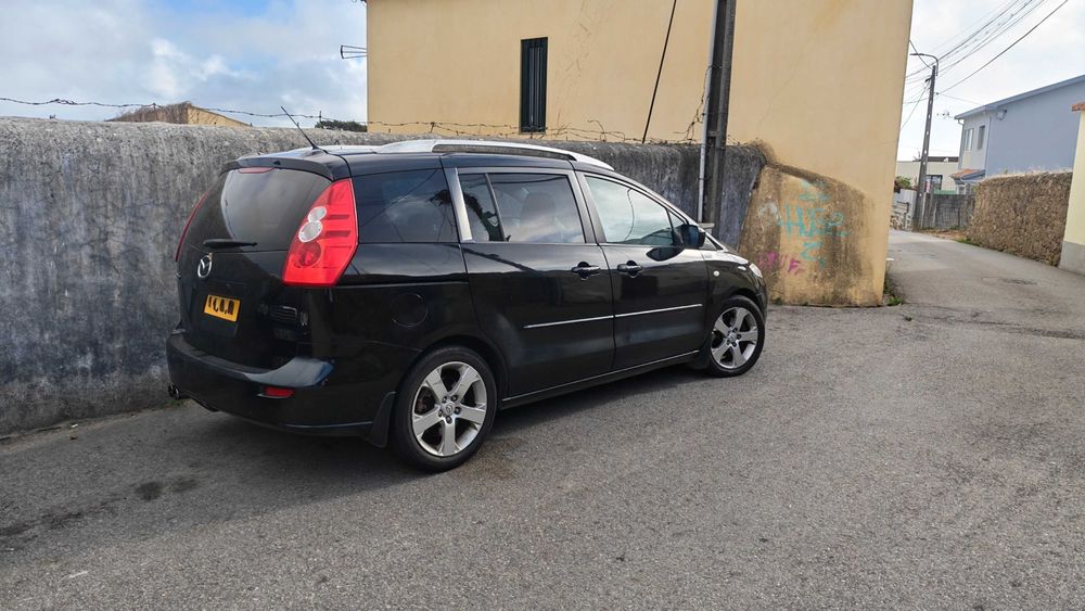 Vendo mazda 5 (Uma máquina) 7lugares