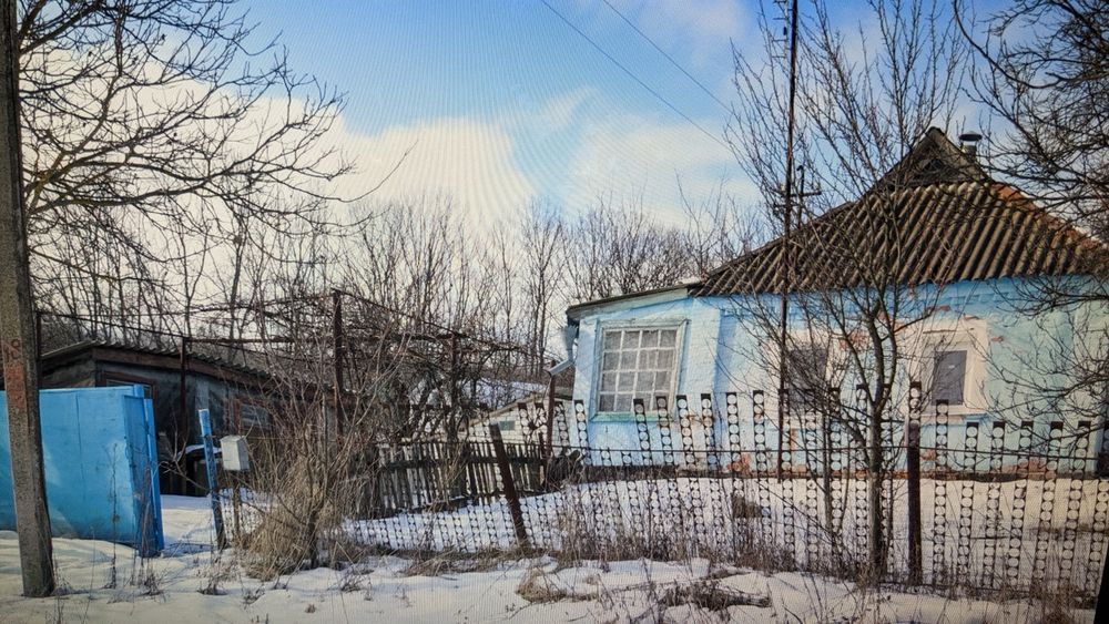 Будинок під дачу чи гарна територія під забудівлю