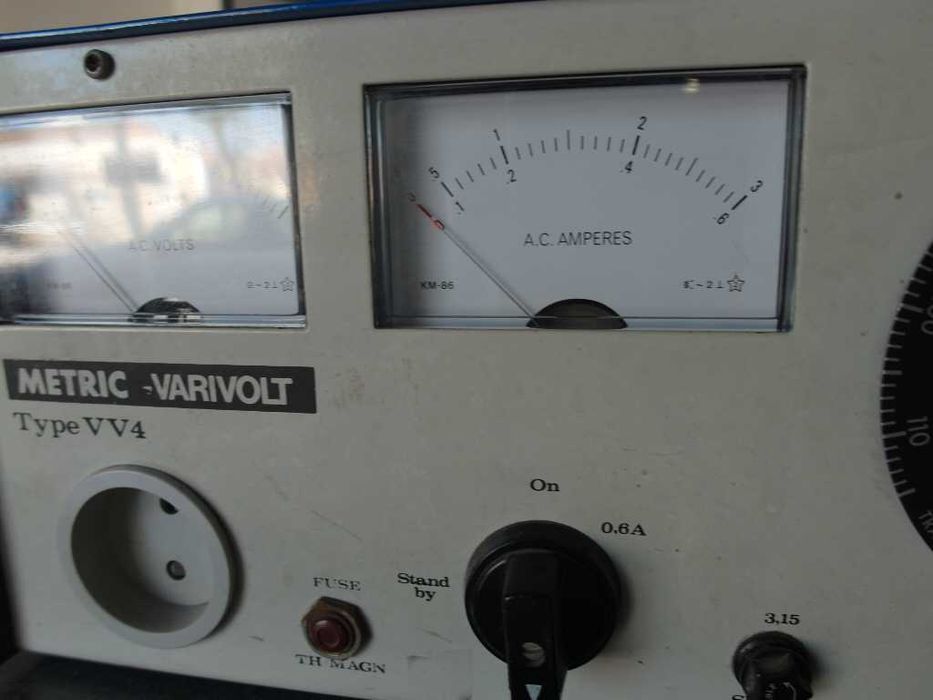 Variac Metric Varivolt VV4