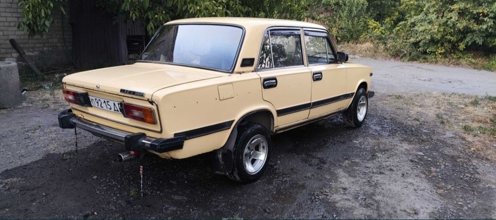 ВАЗ 2106 продається.