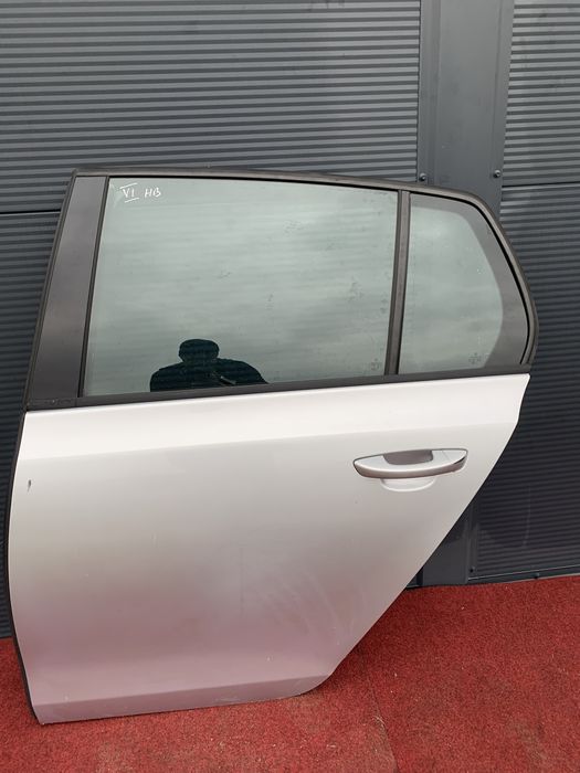 VW Golf VI 6 HB drzwi lewe tylne lewy tył srebrne