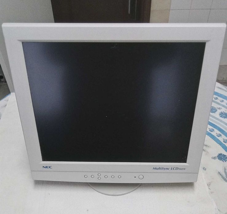 [PC Vintage] Monitor NEC multisync 1525V - *AVARIADO*
