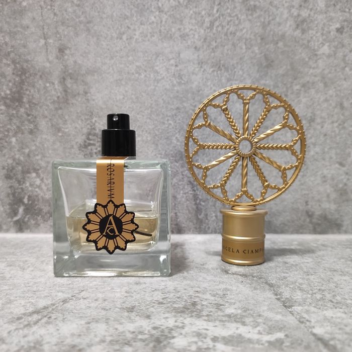 Angela Ciampagna - Rosarium Extrait 35/100ml NISZA