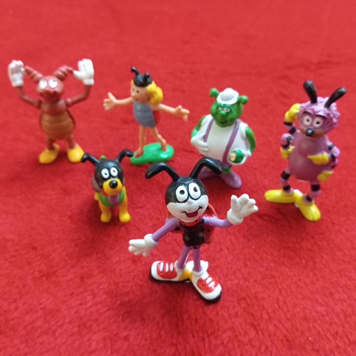 Coleção completa de figuras em PVC da série "Ferdy, a Formiga"