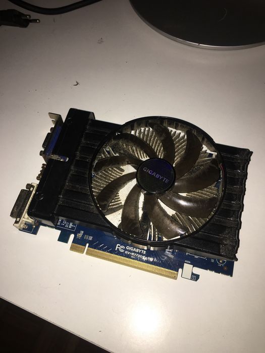 Gráfica AMD HD 7750 GDDR564171756173059120