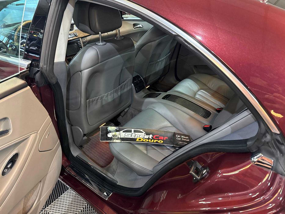 Mercedes CLS 320