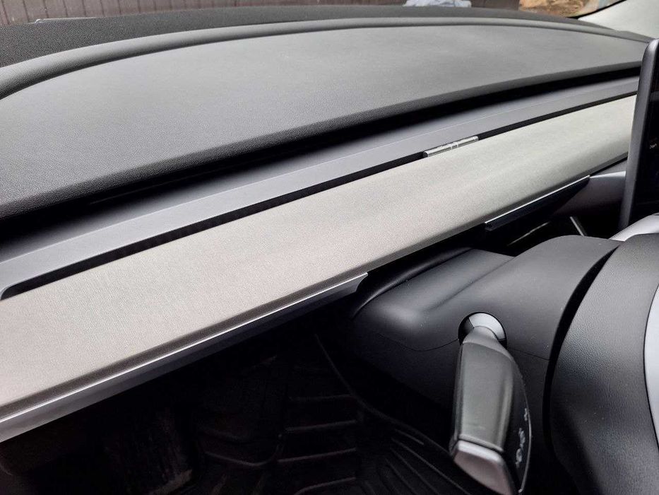 Продам Tesla Model 3 Long Range, 287 к.с.