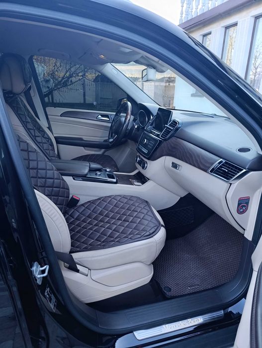 У продажу Мерседес GLE250
