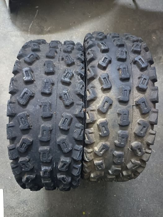 Jantes e pneus para kartcross e moto4