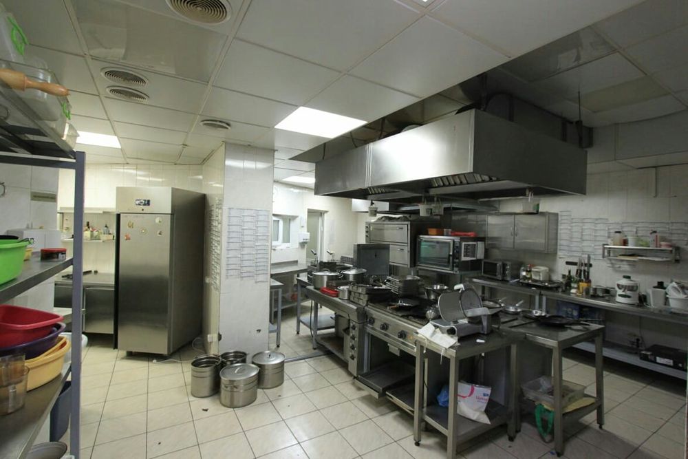 Продажа, аренда или обмен фасадного ресторана 600 м.кв. Торг. Посредн