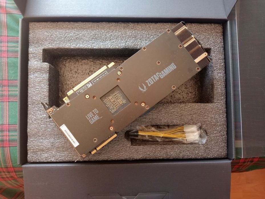 Zotac AMP GeForce RTX 2080 TI