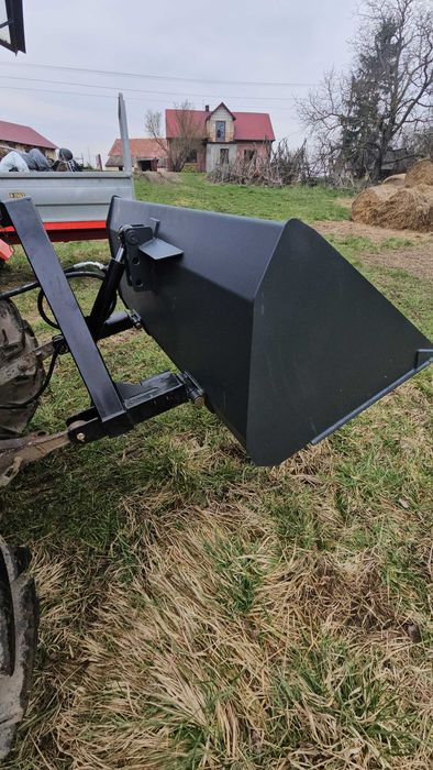 Łyżka z Kiprem HYDRAULICZNYM na tył ciągnika Łycha do ziemi szufla