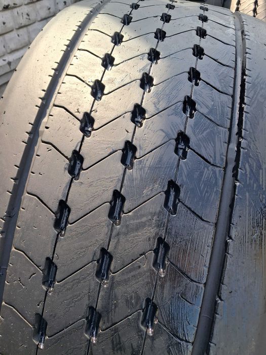 385/55R22.5 Goodyear KMAX S gen.2 przód