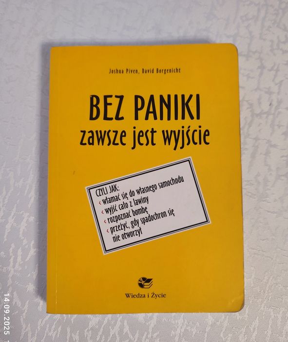 Zestaw książek związanych z survival, prepers + gratis