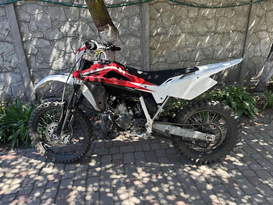 Husqvarna WRE 2010 ендуро НА ДОКУМЕНТАХ