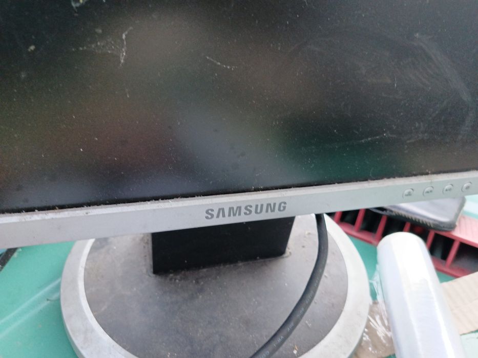 Монитор Samsung SyncMaster 940 BF