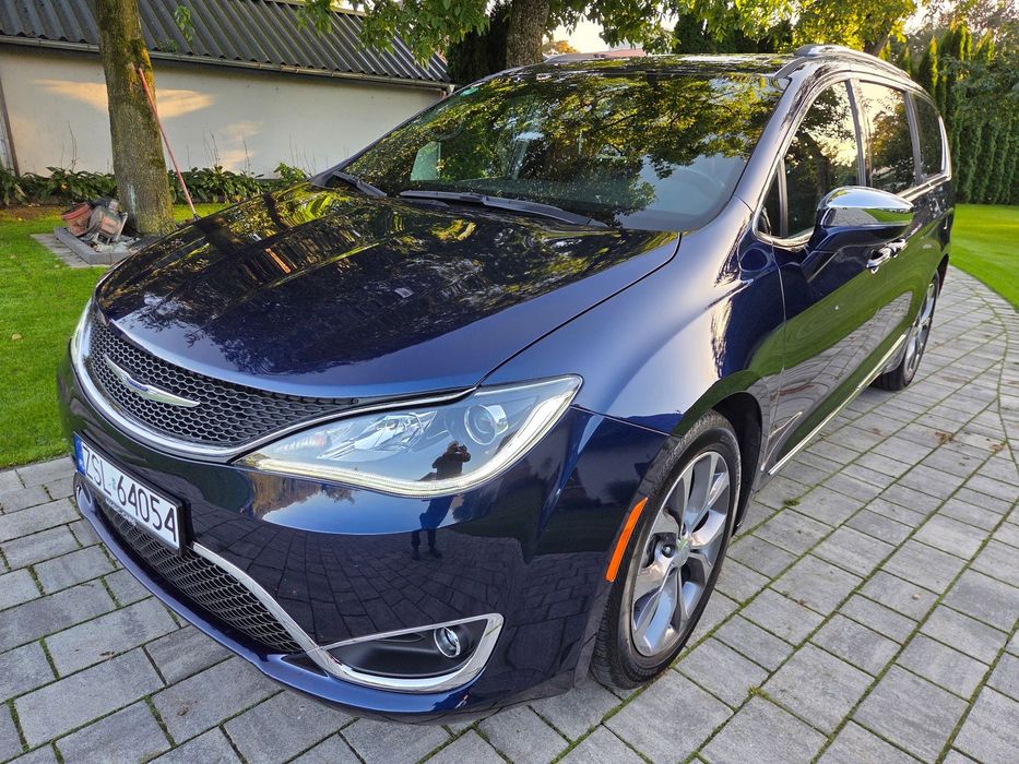 Chrysler Pacifica