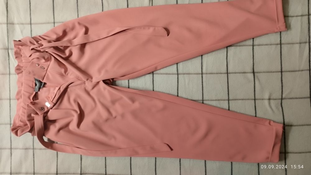 Продам брюки в гарному стані