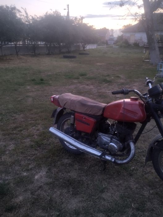 Продам Иж планета 5