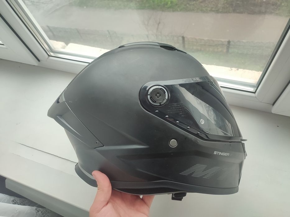 Срочно продам мотошлем