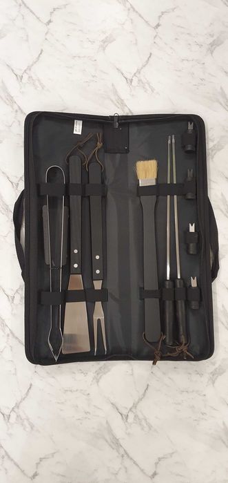 Zestaw sztućców do grilla