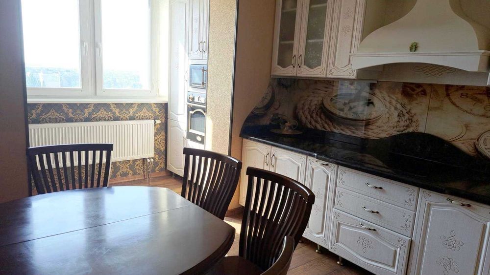 Продам 5-к квартиру, Хортицкий мкрн, пр. Юбилейный 14