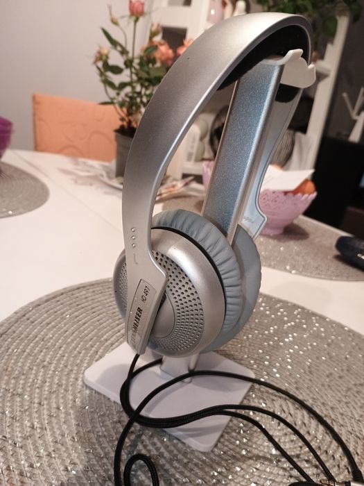Przewodowy otwarty Sennheiser HD497