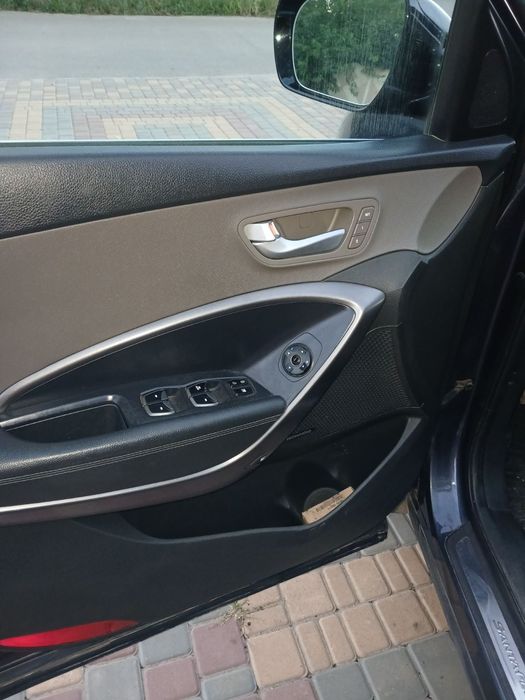 продам автомобіль Hyundai Santa fe