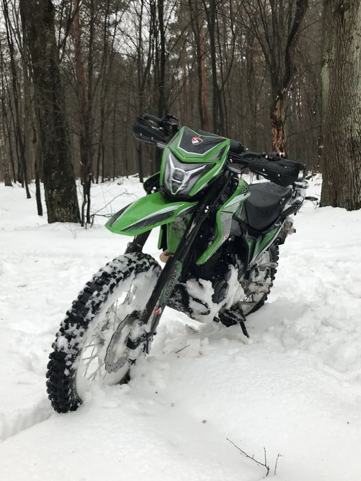 Продам Spark SP250 D7